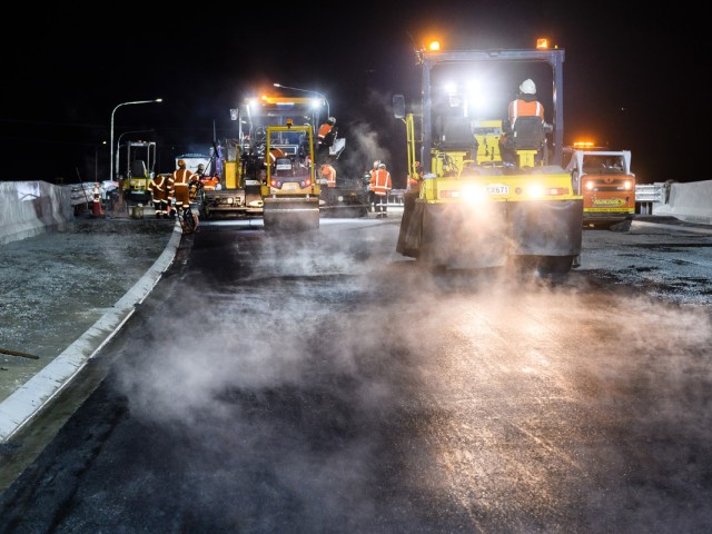 services surfacing